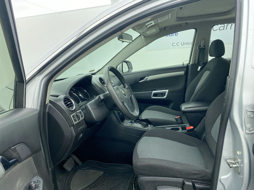 Imagen 15 de 25 de Chevrolet Captiva 2.4 Sport