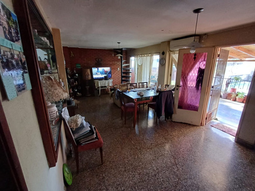 28 E/44 Y 45-casa Y Taller Barrio La Loma