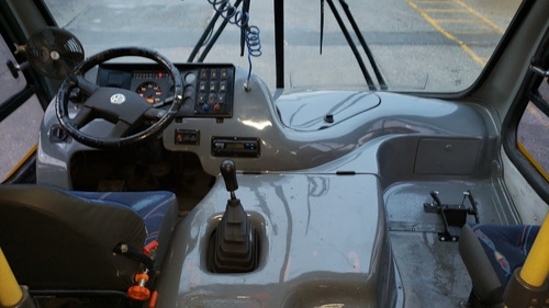 Micro Ônibus Auto Escola - 2012 - Pronta Entrega