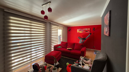 Casa De 2 Pisos En Barrio Portal De Curauma 3d/3b/2e 147/205