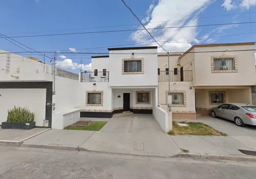 Casa En Venta !! Propiedad En Remate Ya Adjudicada¡¡- Presa Malpaso 258, Leandro Rovirosa Wade, 27120 Torreón, Coah., México