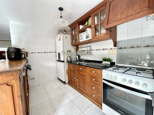 Imagen 8 de 20 de Venta Apartamento Tipo Casa 3 Dormitorios Próximo A Roosevelt