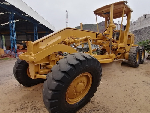 Imagen 3 de 14 de Motoniveladora Caterpillar 130 G