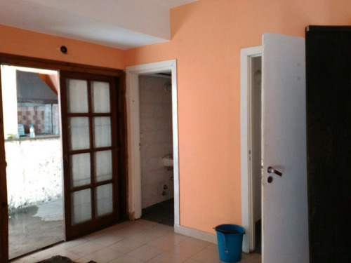 Imagen 3 de 4 de Local En Venta En Quilmes
