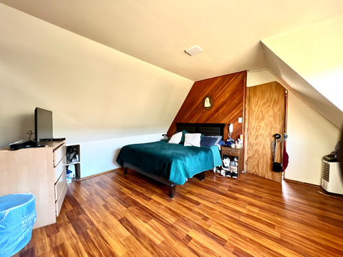Barrio Gran Bretaña, Amplia Casa, 5d2b+servicio