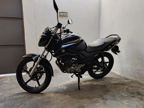 Moto Bem Conservada Só Pegar E Rodar Funcionando Perfeitamen