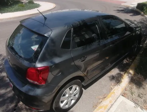 Volkswagen Polo 1.6 Mt