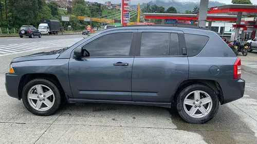 Jeep Compass 2.4 sport mt 4x4 modelo 2007
