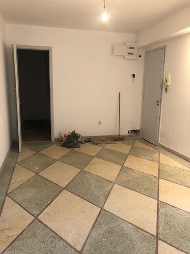 Imagen 11 de 12 de Amplio Apartamento En Venta - Cufre 2481