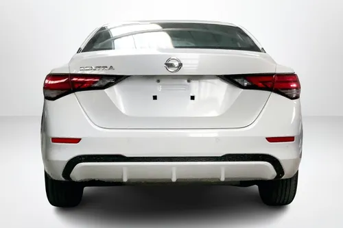 Nissan Sentra 2023