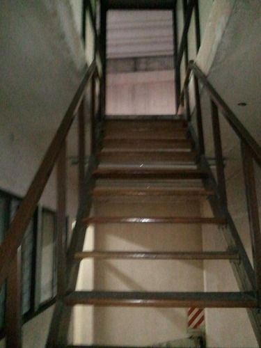 Imagen 18 de 20 de Local En Caseros 1717, Muy Vistoso, Casi 700 M2. Mixtura 4 Venta Con Renta