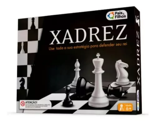 Xadrez de jogo é vitória peça de xadrez branca rei sobre rei preto