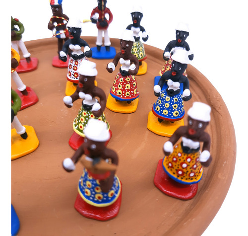 Estátua Bloco Maracatu Miniatura Escultura Cerâmica Caruaru
