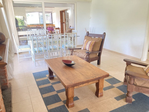 Imagen 7 de 30 de Casa Blanca - Punta Del Este Marly