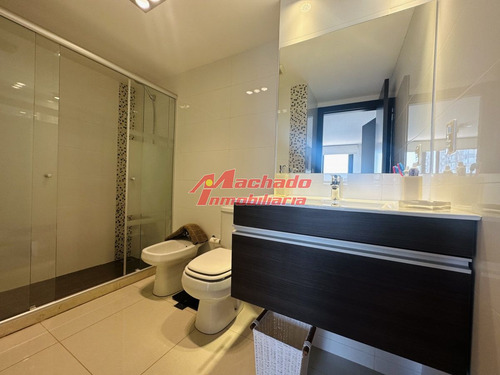 Imagen 17 de 30 de Apartamento En Venta 3 Dorm. Punta Del Este