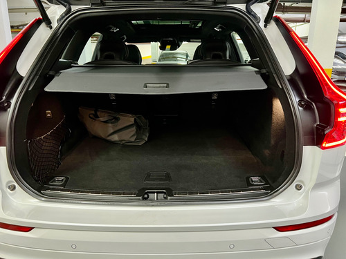 Volvo XC60 2.0 T8 R-design Drive-e 5p Hibrido