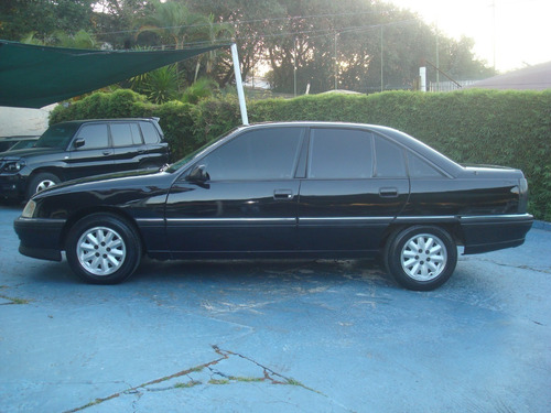 Imagem 5 de 14 de Chevrolet Omega Gls 2.2 Mecânico Gasolina 1997