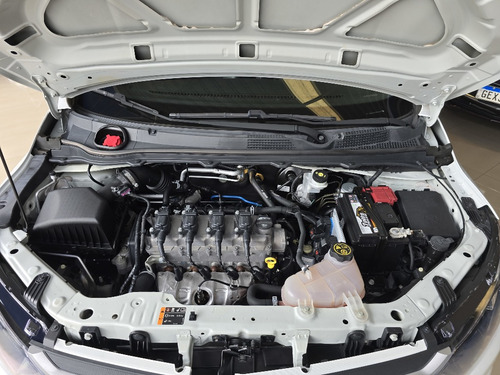 Chevrolet Onix plus 1.0 MPFI LT 8V FLEX 4P MANUAL