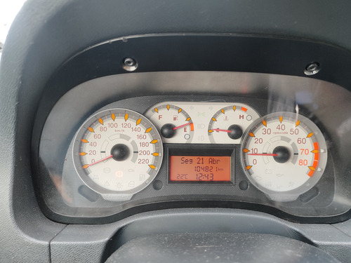 Fiat Strada 1.8 16v Adventure Cab. Dupla Flex 2p