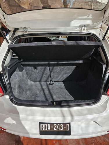 Volkswagen Polo 1.6 L4 Mt