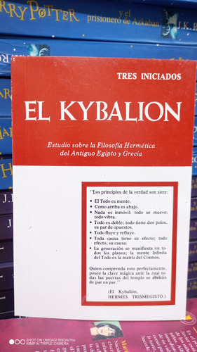 Libro El Kybalion. Tres Iniciados