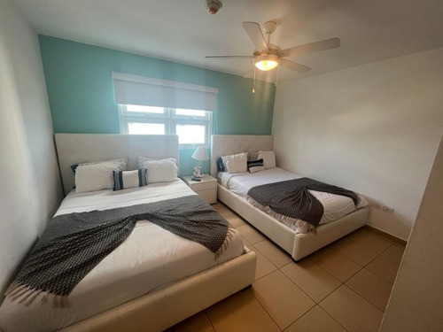 En Venta Apartamento En Playa En Marbella, Juan Dolio.