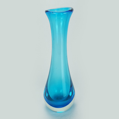 Vaso Alto E Grande De Vidro De Murano Azul Claro Afunilado