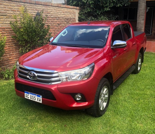 Toyota Hilux 2.8 Cd Srv 4x4 Mt