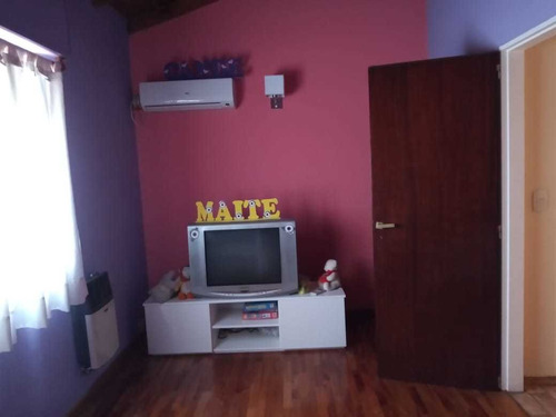 Imagen 12 de 14 de Triplex -4 Amb. 2 Dorm.-2 Baños-playroom-cochera-fdo. Libre