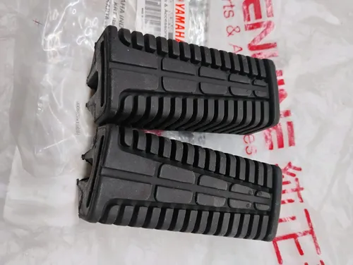Cauchos Delantero Posapies Reposapies Crypton 115 Original