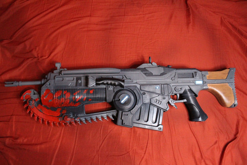 Lancer Gears Of War