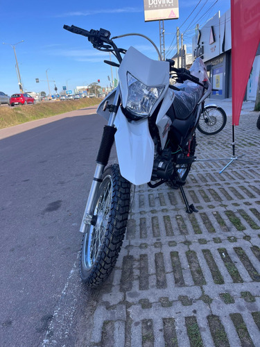Zanella Zr 125 - 100% Financiada