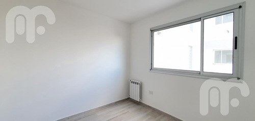 Imagen 22 de 24 de Departamento En Venta - La Plata