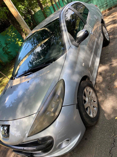 Peugeot 207 2010 2.0 Sedan Xt Hdi