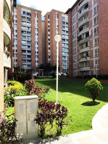 Imagen 1 de 12 de Urbanización Parque Caiza
