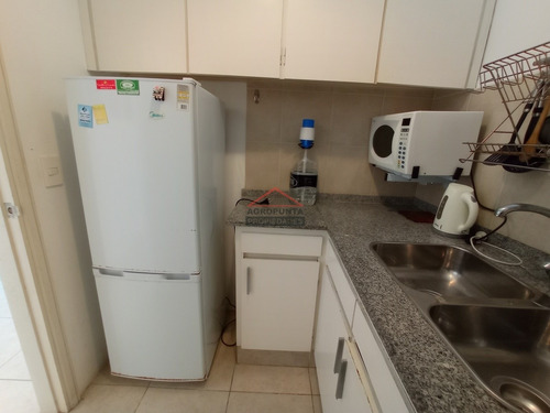 Apartamento 2 Dormitorios 2 Baños * Península- Ref: 5286