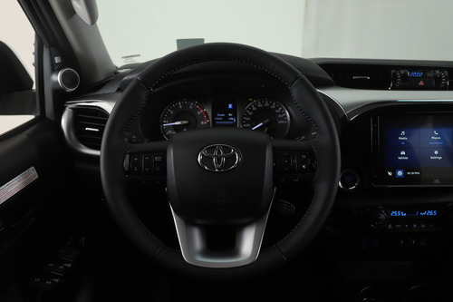 Toyota Hilux Pick-Up 2.8 Cd Srx 204Cv 4X4 At