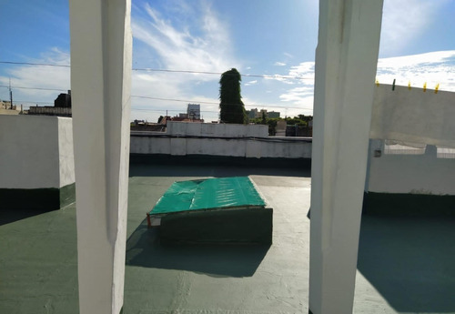 Imagen 15 de 15 de Amplio Ph 2 Ambientes En Primer Piso, Por Escalera.
