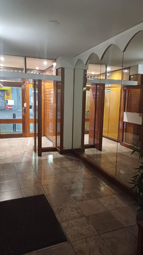 Se Alquila Departamento En Pleno Centro De Mar Del Plata. Excelente Estado