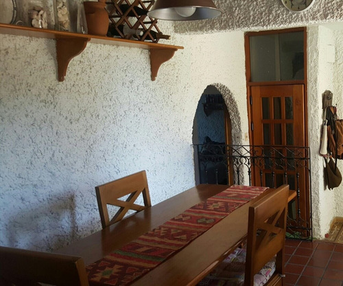 Casa En Propiedad Horizontal Con Renta Para Inversión