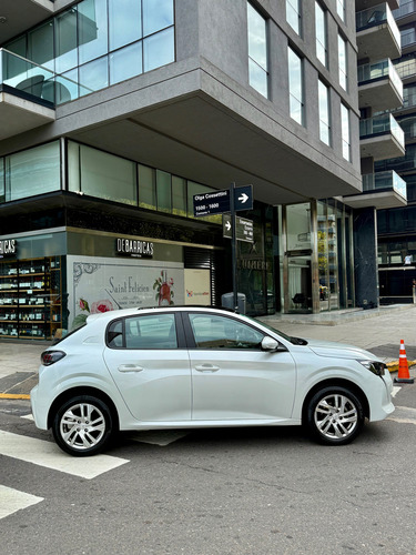 Peugeot 208 1.6 Active