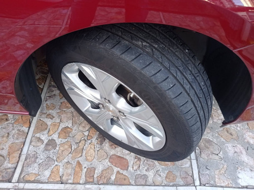 Imagem 11 de 11 de Chevrolet Onix 1.0 Turbo Flex Plus Premier Automático