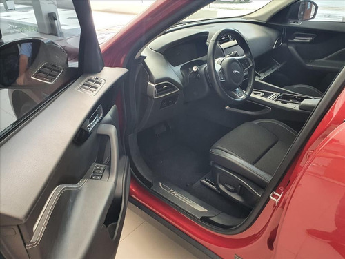 Imagem 12 de 15 de F-pace 3.0 V6 Supercharged R-sport Awd 4p Automático