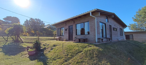 Verano - Piriápolis (playa Hermosa) - Alquiler De Verano - Con Wifi - Casa En Playa Hermosa Al Pie Del Cerro De Los Burros - Ref 5718