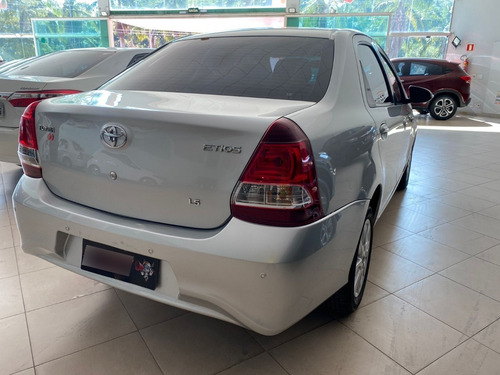 Imagem 15 de 15 de Etios 1.5 Sedam X Plus2020