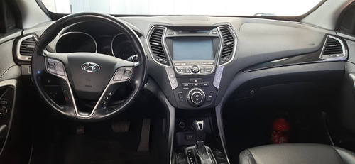 Imagem 8 de 9 de Hyundai Santa Fé 3.3 Mpfi 4x4 V6 270cv Gasolina 4p