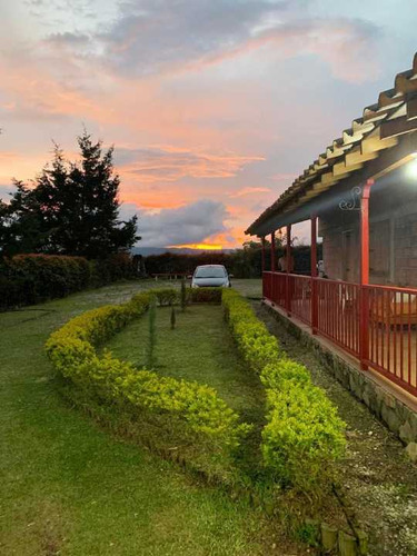 Finca En Venta, Vereda Chaparral, Guarne Antioquia