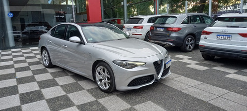 Alfa Romeo Giulia 2.0 280cv Veloce
