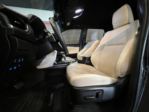 Toyota Hilux SW4 Diamond 2.8 TB 4x4 Die. Aut.