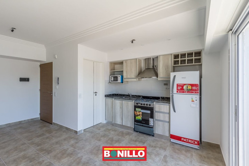 Imagen 4 de 30 de Departamento 2 Ambientes Venta Parque Chas